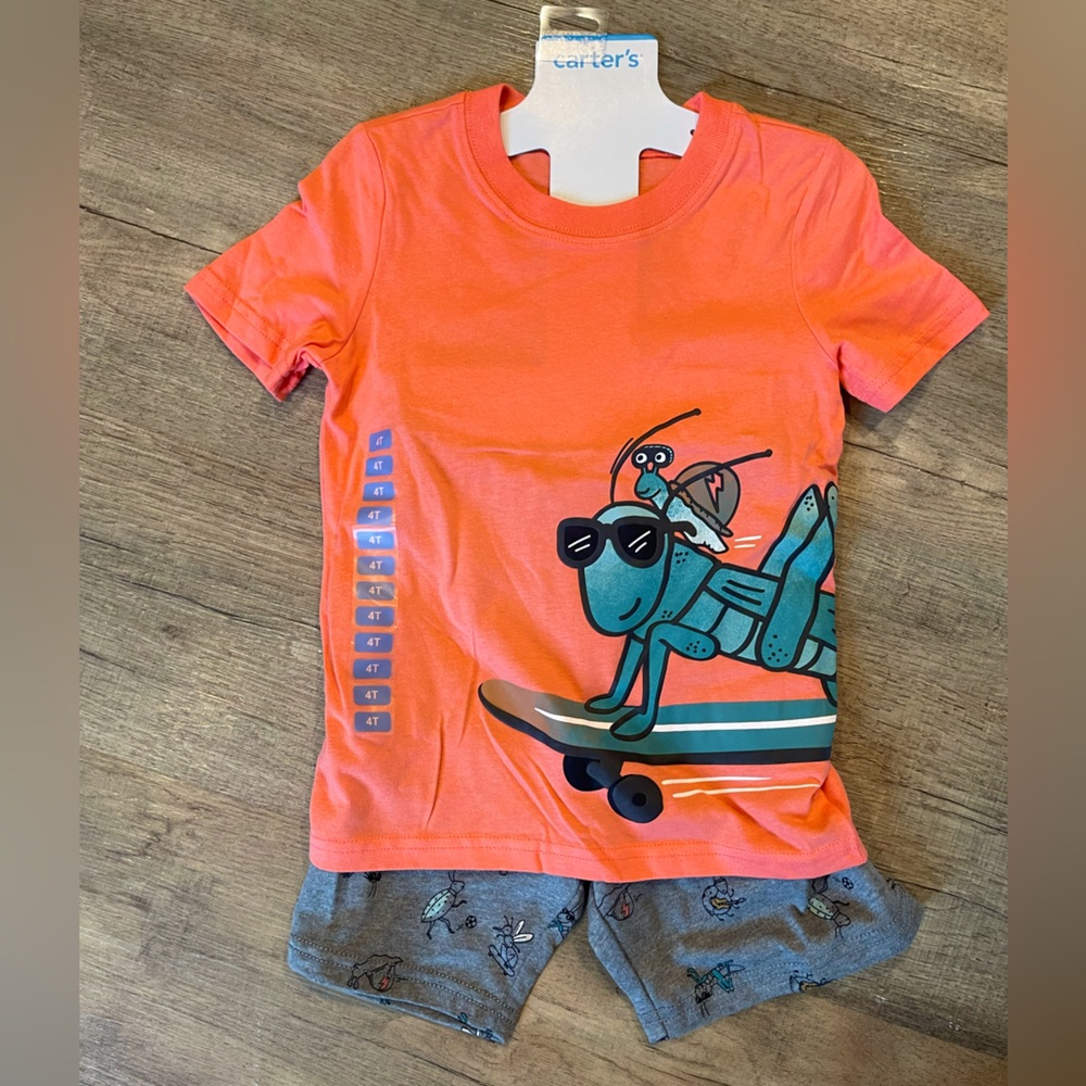 BRAND NEW Carter’s 2pc Set!